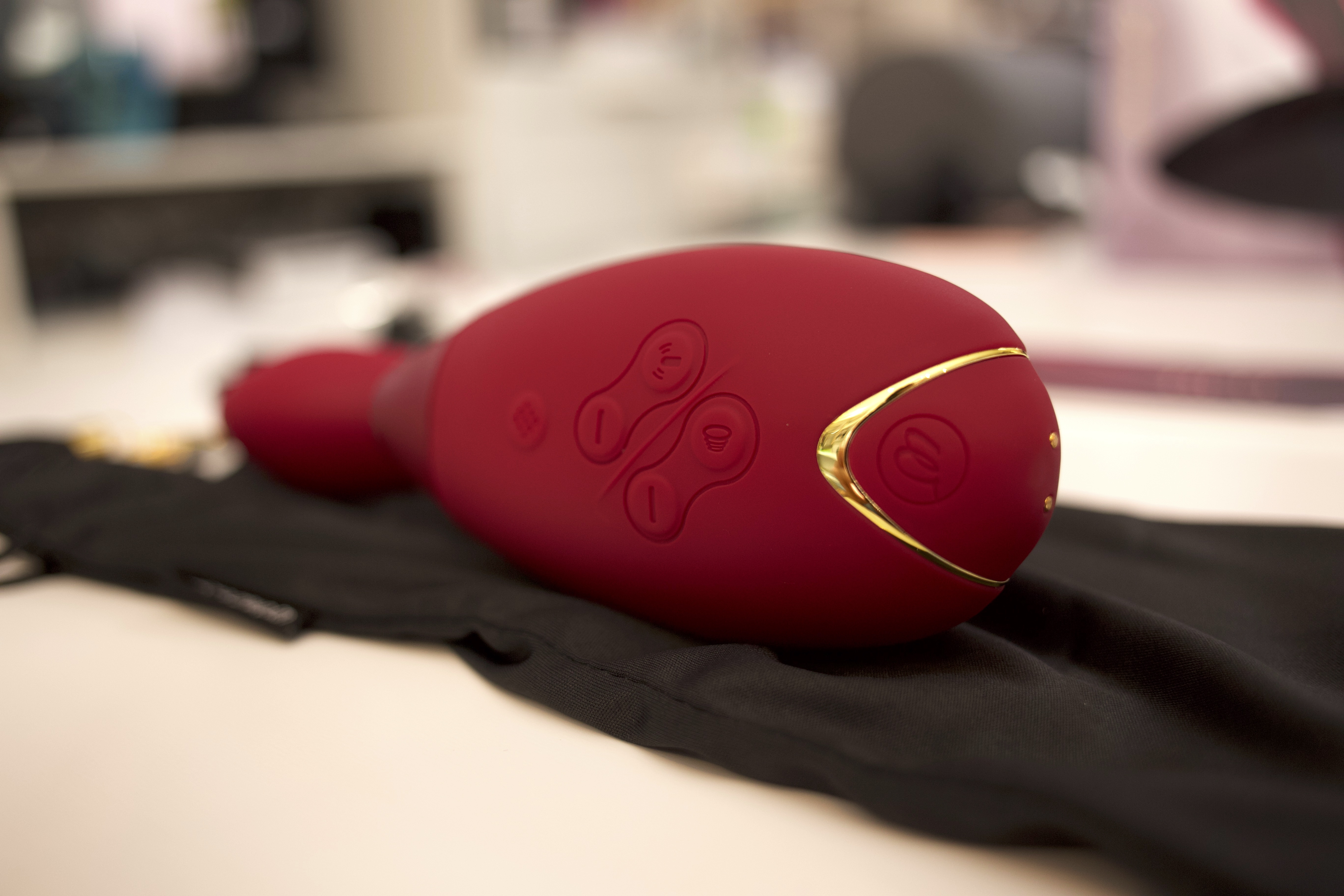 womanizer duo review rachel wright