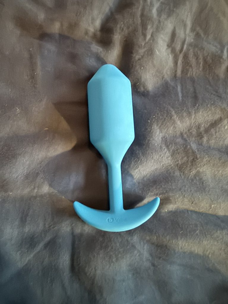 b-Vibe Snug Plug range with graduated sizes 1 through 7 for anal play for beginners